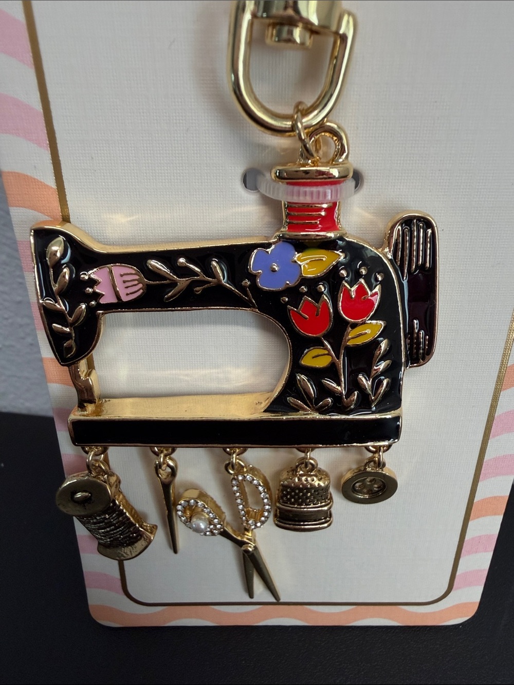 Piper K | Sewing Machine Motif Double Sided Glass Pearl Bag Charm 🧵🪡 - Picture 3 of 8